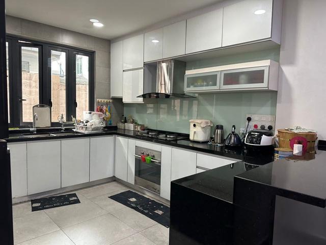 Terraced House for sale in Alam Impian, Selangor
