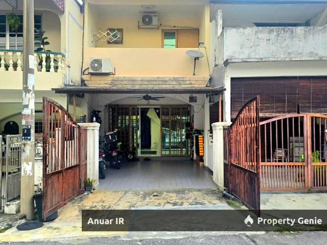 Terraced House for sale in Langat, Selangor