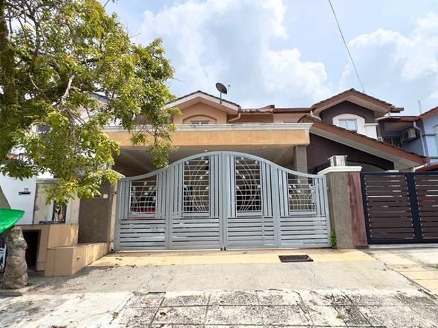 Terraced House for sale in Seri Kembangan, Majlis Bandaraya Subang Jaya