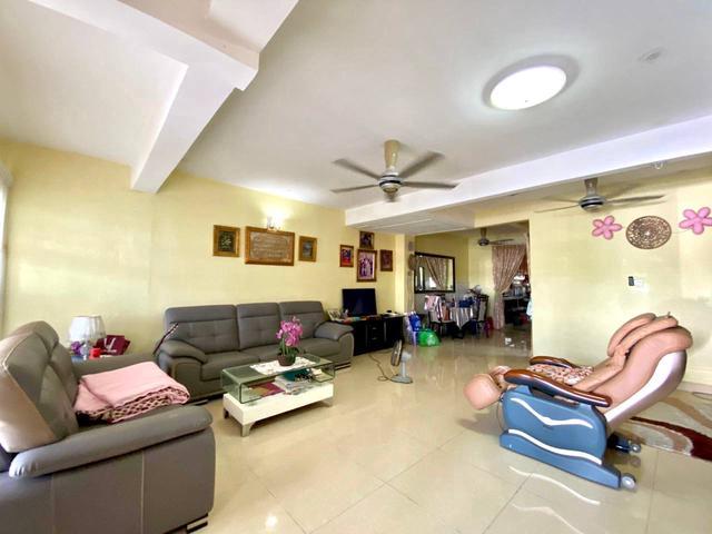 Terraced House for sale in Kuala Selangor, Selangor