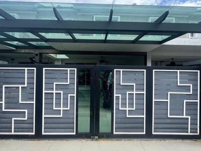 Terraced House for sale in Wellesley, Penang