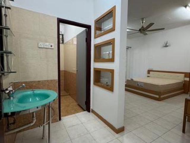 Terraced House for sale in Wellesley, Penang