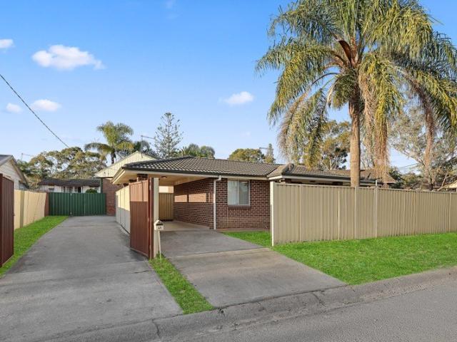 House for rent in Whalan, Sydney