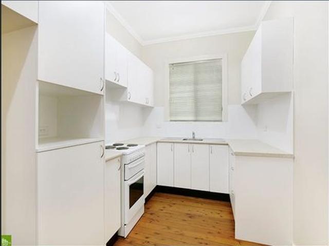 House for rent in Wollongong West, New South Wales