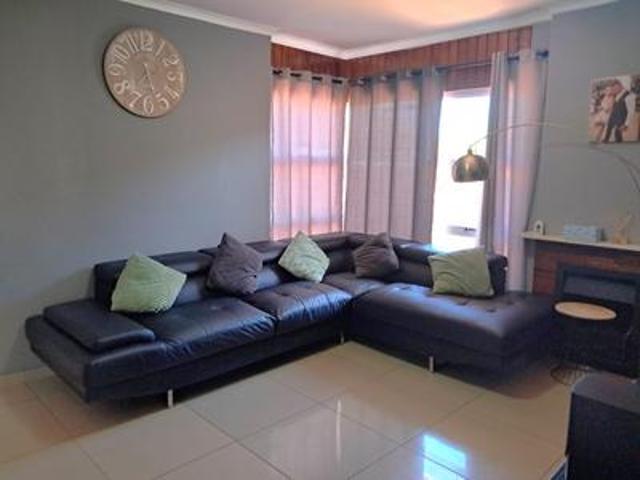 House for sale in Goodwood, Western Cape