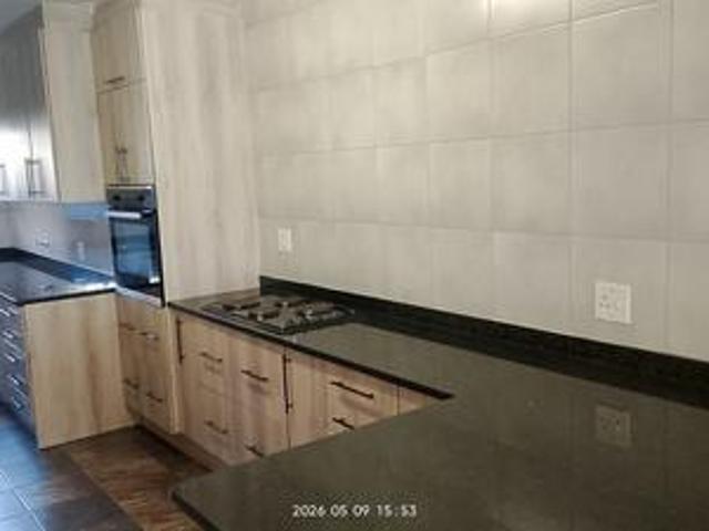Townhouse for sale in Ekurhuleni, Gauteng