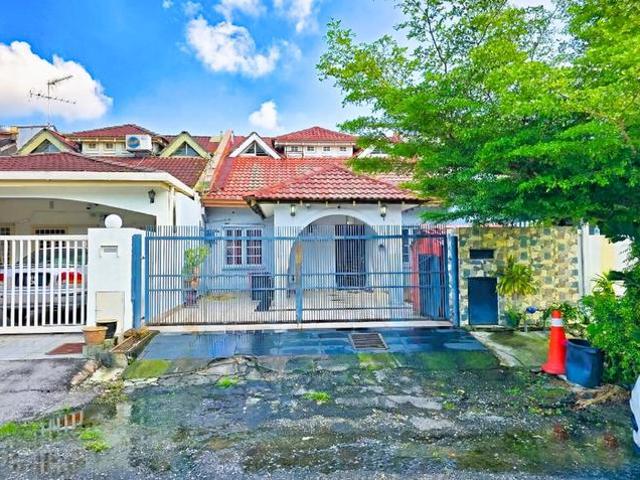 Terraced House for sale in Petaling, Subang Jaya