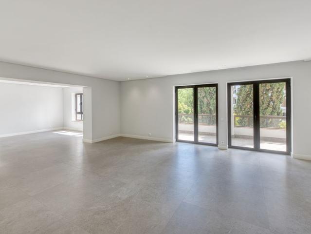 Apartamento alugar em Santo António do Estoril, Cascais