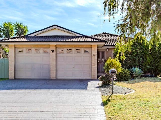 House for rent in Glenmore Park, Sydney
