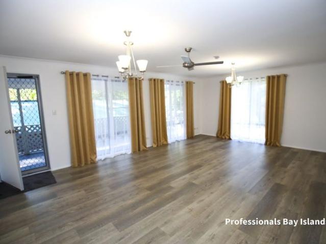 House for rent in Macleay Island, Greater Brisbane