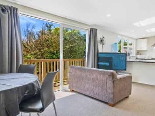 House for rent in Rānui, Porirua