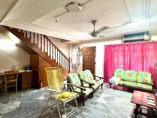 Terraced House for sale in Langat, Selangor