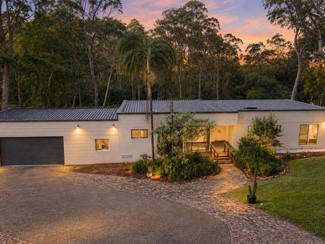 Cottage for sale in Sydney, New South Wales