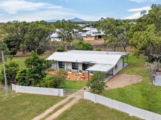 House for sale in Mount Low, Queensland