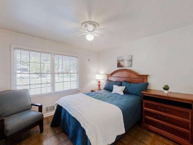 Room for rent in College Park, Georgia