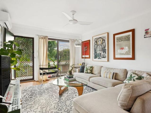 Apartment for rent in Toombul, Queensland