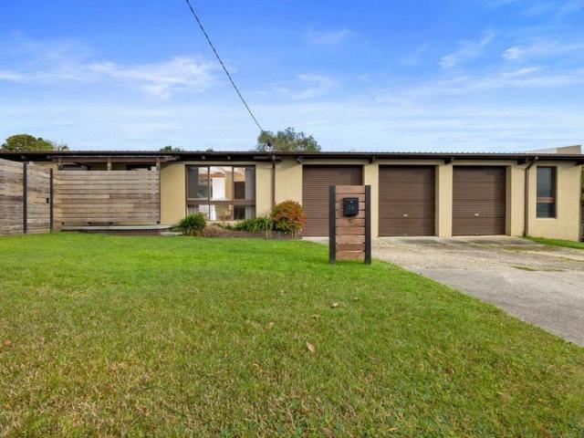House for sale in Inverloch, Victoria