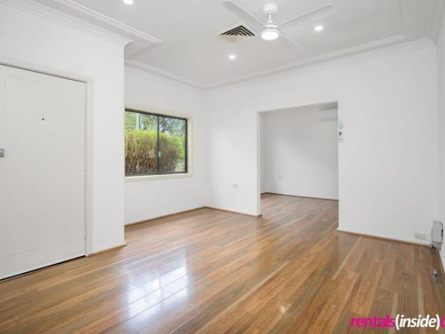House for rent in Seven Hills, Sydney