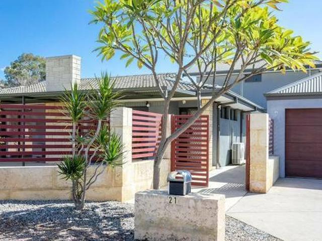 House for rent in Cockburn, Western Australia