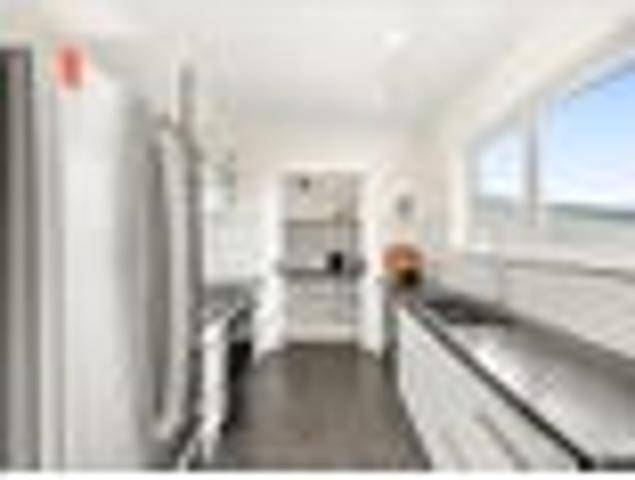 House for sale in Days Bay, Wellington
