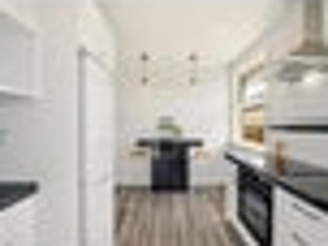 Apartment for sale in Saint Albans, Canterbury