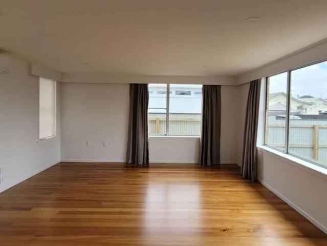 Apartment for rent in Hillsborough, Taranaki