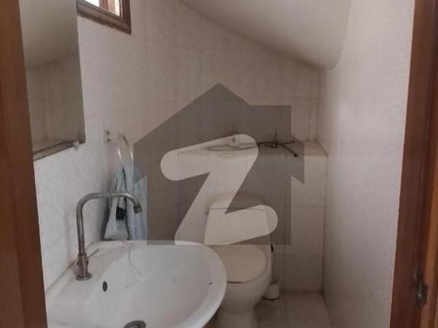 Apartment for rent in Clifton, North Waziristan