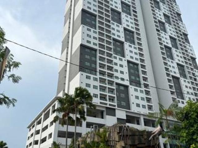 Condominium for sale in Mukim 16, Tena