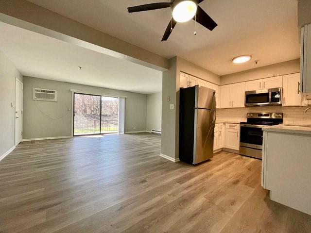 Apartment for rent in Downers Grove, Illinois