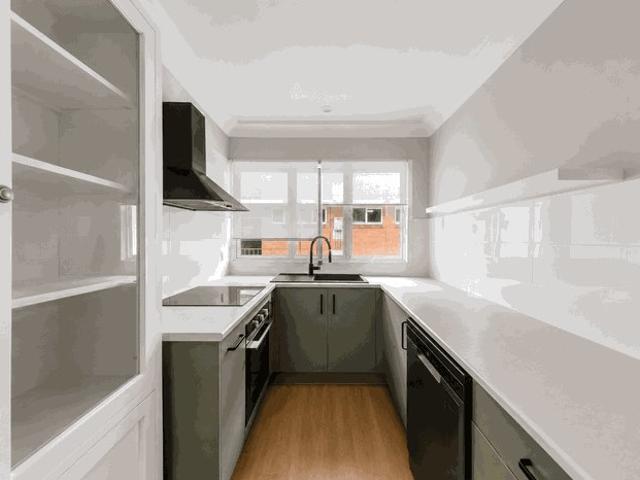Apartment for rent in Toombul, Queensland
