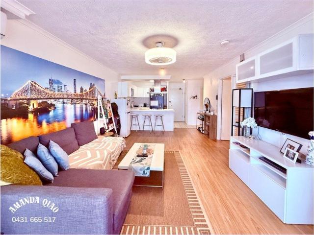 Apartment for sale in Toombul, Queensland