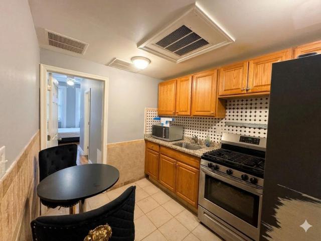 Room for rent in Gibsonton, Maryland