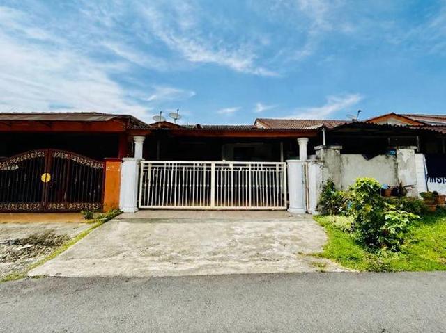 Terraced House for sale in Petaling, Subang Jaya