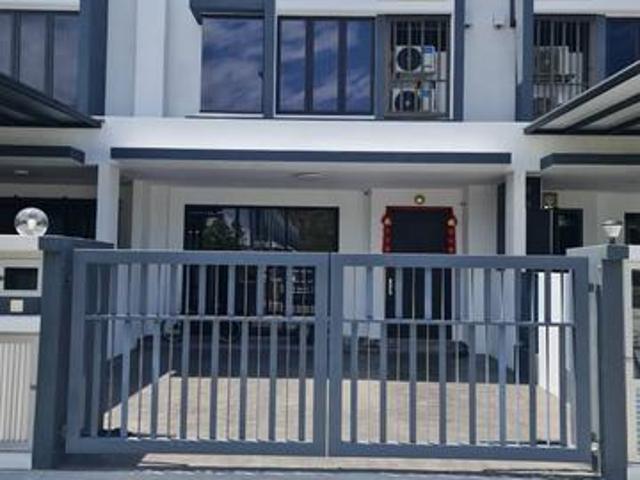 Terraced House for rent in Tanjong Sepat, Selangor