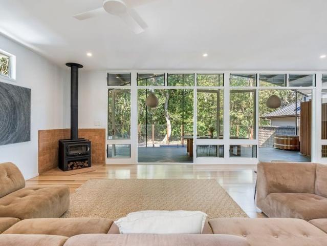 House for rent in Suffolk Park, New South Wales