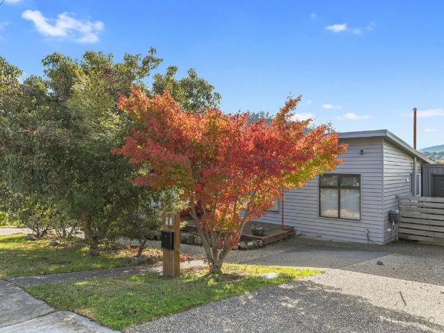 House for sale in Geilston Bay