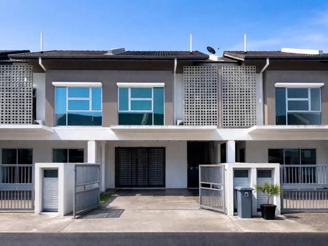 Terraced House for sale in Jenjarom, Selangor
