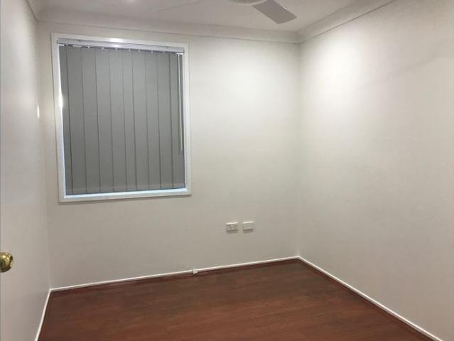 House for rent in Lurnea, Sydney