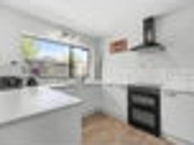 House for sale in Eastern Beach, Howick
