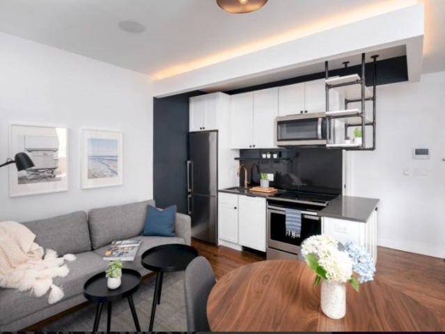Room for rent in Arverne, New York