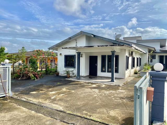 Bungalow for sale in Kota Tinggi, Johor