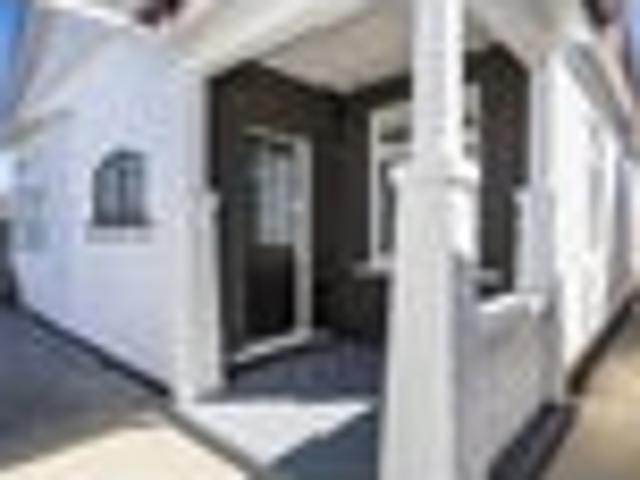 House for sale in Otakou