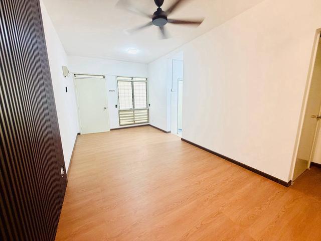 Apartment for sale in Petaling, Subang Jaya