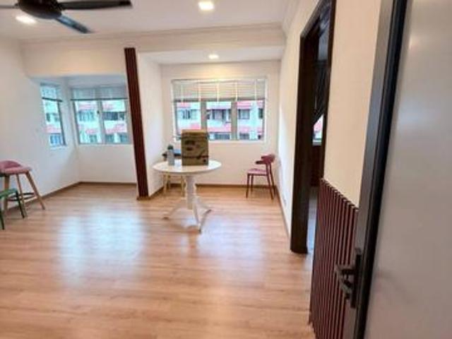 Apartment for sale in Country Heights Damansara, Kuala Lumpur