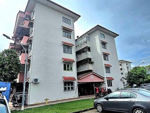 Apartment for sale in Country Heights Damansara, Kuala Lumpur