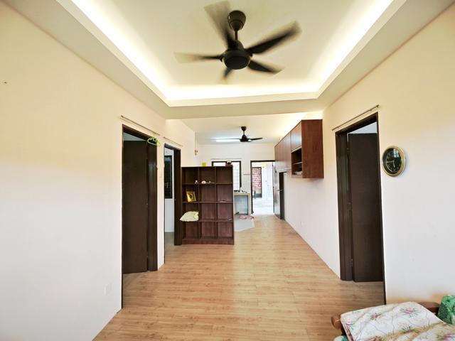 Flat for sale in Kajang, Langat