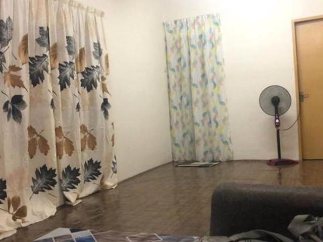 Apartment for sale in Petaling, Damansara Damai