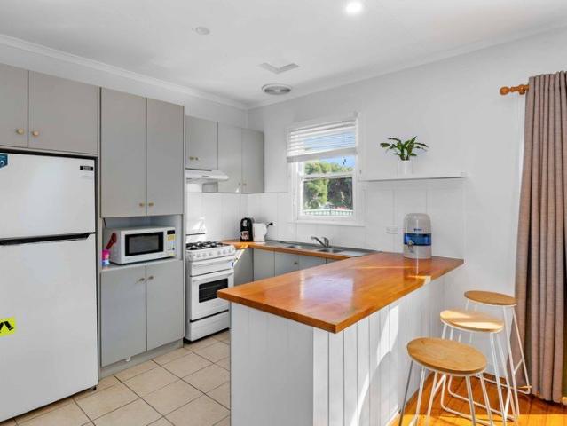 House for sale in Benalla West, Benalla
