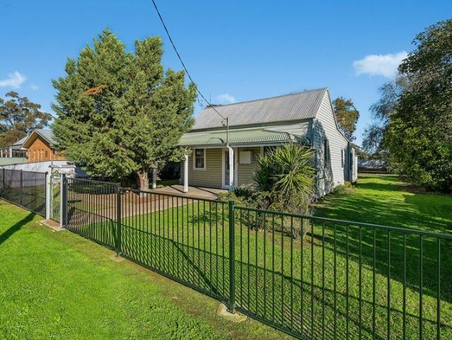 House for rent in Junee Reefs, New South Wales