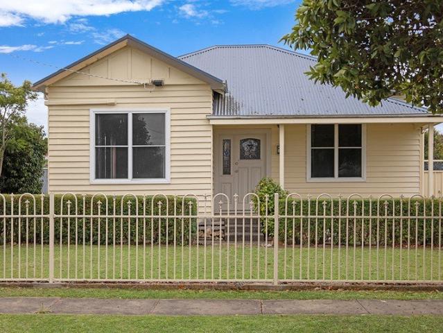 House for sale in Hamilton, Victoria